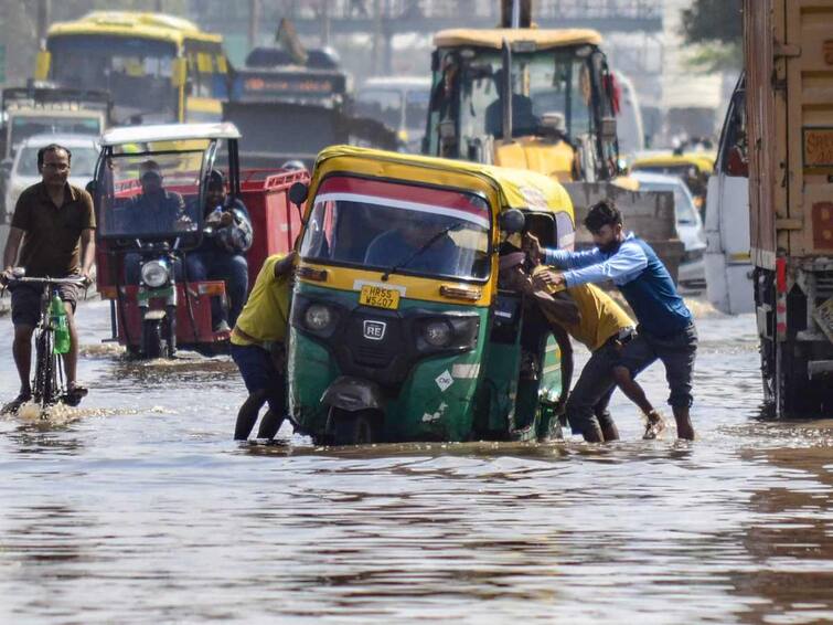 Delhi Auto Driver Death Drowning PWD Works Delhi Government Strict Action Erring Officials Brother Demands Justice Delhi Auto Driver Death: Family Demands Action Against Erring Officials, AAP Govt To Probe Negligence