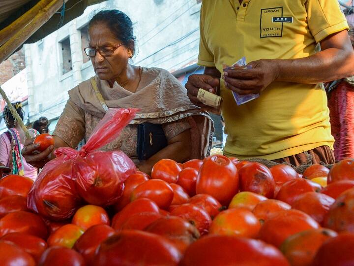 Tomato Rates are going to come down soon says central Government Minister Piyush Goyal Tomato Rate: टमाटर क्यों हुआ 'लाल' और कब नीचे आएंगे दाम! सरकार की तरफ से आया ये जवाब