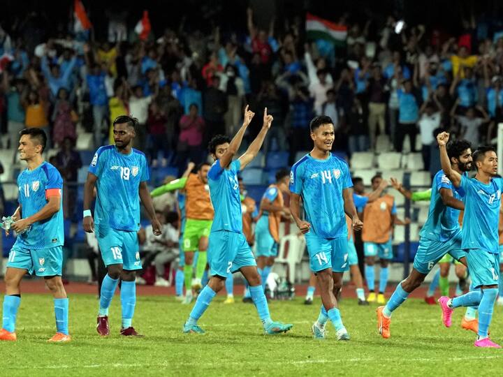 SAFF Championship: SAFF சாம்பியன்ஷிப் என்று அழைக்கப்படும் தெற்காசிய கால்பந்து சாம்பியன்ஷிப் போட்டியில் லெபானானை வீழ்த்தி இந்திய கால்பந்து அணி இறுதிப்போட்டிக்கு முன்னேறியது.