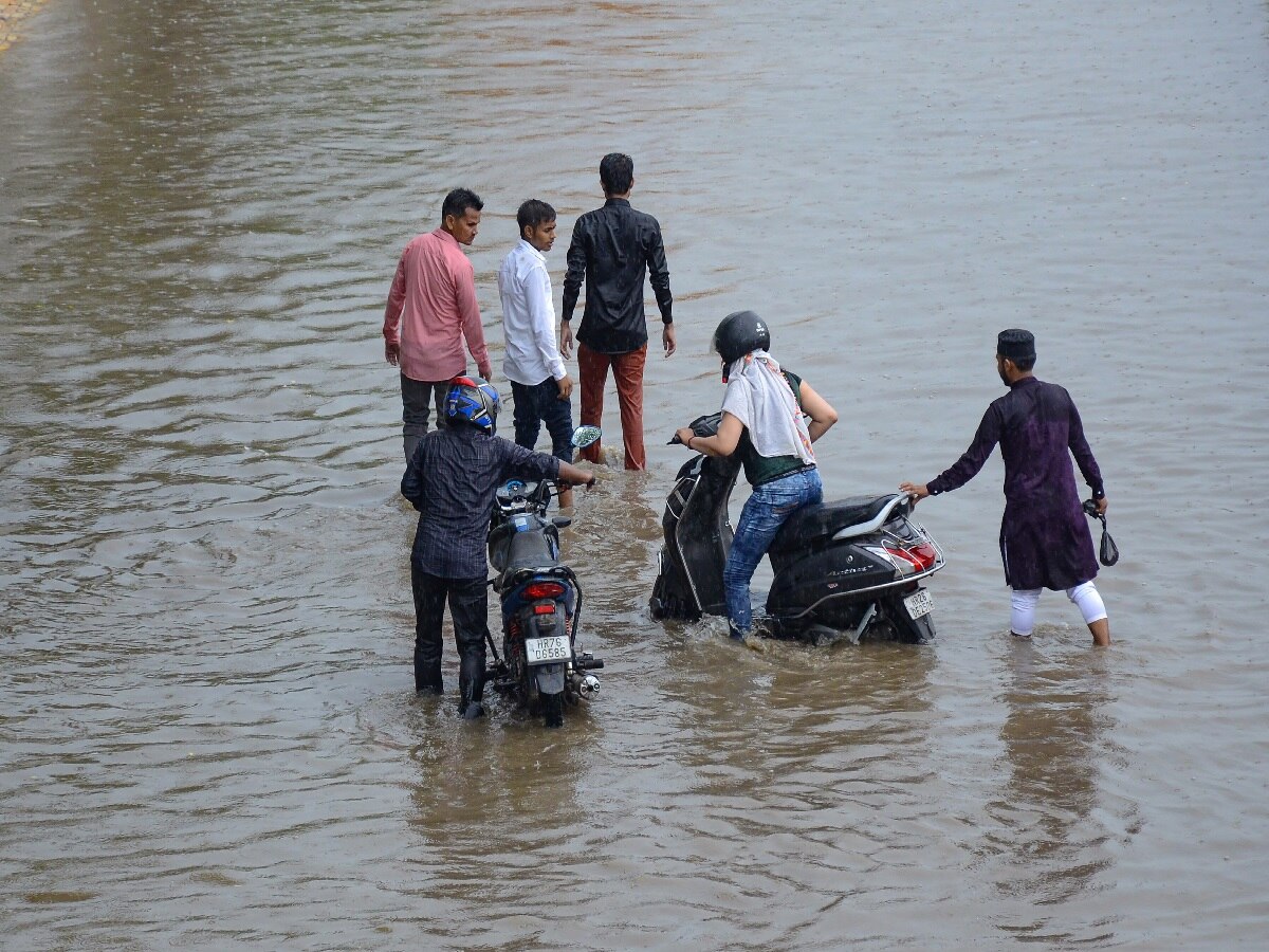 Weather Today: ગુજરાતમાં જળબંબાકાર, આ રાજ્યમાં 40 ડિગ્રી તાપમાન, જાણો દેશભરમાં કેવું રહેશે હવામાન