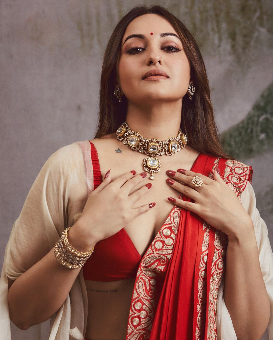 Sonakshi Sinha Slays In A Bright Red Saree. See Pics