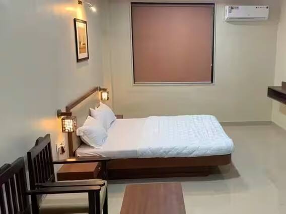 ১০০ টাকায় স্টেশনেই পাবেন রুম, ভারতীয় রেল দিচ্ছে সুবিধা