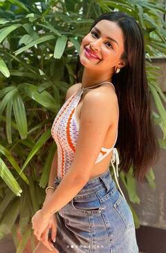 Avneet Kaur: ਅਵਨੀਤ ਕੌਰ ਨੇ ਬੈਕਲੈੱਸ ਟਾਪ 'ਚ ਸ਼ੇਅਰ ਕੀਤੀਆਂ ਸੈਕਸੀ ਫੋਟੋਆਂ, ਬੋਲਡ ਲੁੱਕ ਦੇ ਦੀਵਾਨੇ ਹੋਏ ਫੈਨਜ਼