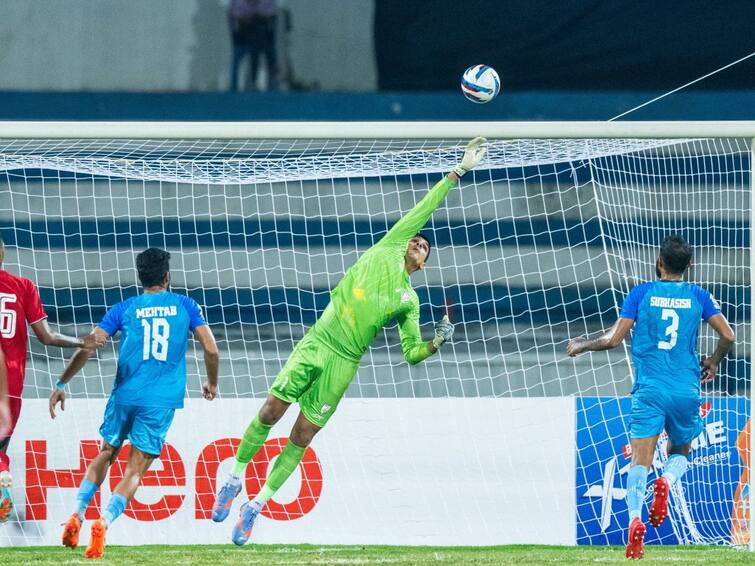 SAFF Championship: Goalkeeper Gurpreet Singh Sandhu Turns India's Hero As Blue Tigers Beat Lebanon In Penalty Shootout- WATCH SAFF Championship: Goalkeeper Gurpreet Singh Sandhu Turns India's Hero As Blue Tigers Beat Lebanon In Penalty Shootout- WATCH