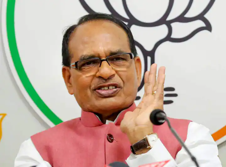 MP Elections 2023: एमपी में अब इस वर्ग पर क्यों है कांग्रेस-बीजेपी का पूरा फोकस, साधने के लिए चल रही कैसी तैयारी?