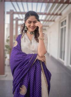 Mrunal Thakur Photos : मृणाल ठाकूरचा मनमोहक अंदाज; फोटोने वेधले लक्ष