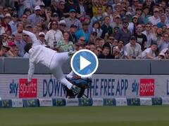 Watch: ज़बरदस्त फील्डिंग एफर्ट से रेहान अहमद ने टीम के लिए बचाया छक्का, वीडियो ने जीत लिया दिल