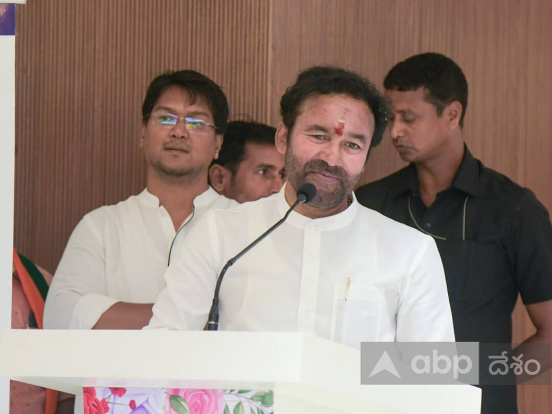 తెలంగాణ బీజేపీ అధ్యక్షుడిగా కిషన్ రెడ్డి- బండి సంజయ్కు కీలక బాధ్యతలు! Central Minister Kishan Reddy as new president of Telangana BJP is almost final తెలంగాణ బీజేపీ అధ్యక్షుడిగా కిషన్ రెడ్డి- బండి సంజయ్కు కీలక బాధ్యతలు!