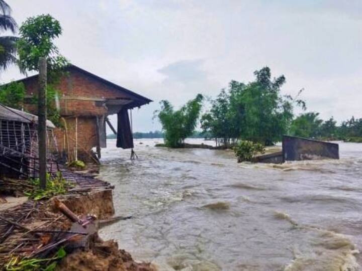 Devastation caused by deluge in Assam know why every year this state gets affected by floods abpp असम हर साल क्यों झेलता है बाढ़, क्यों हो जाती हैं सरकारें लाचार?