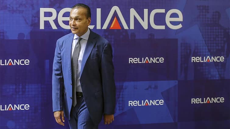 Reliance Group Chairman Anil Ambani summoned by ED Reliance Group ਦੇ ਚੇਅਰਮੈਨ ਅੰਬਾਨੀ ਨੂੰ ED ਨੇ ਕੀਤਾ ਤਲਬ, ਪੁੱਛਗਿੱਛ ਖਤਮ, ਜਾਣੋ ਕਿਹੜੇ ਹੋਏ ਸਵਾਲ ਜਵਾਬ ?