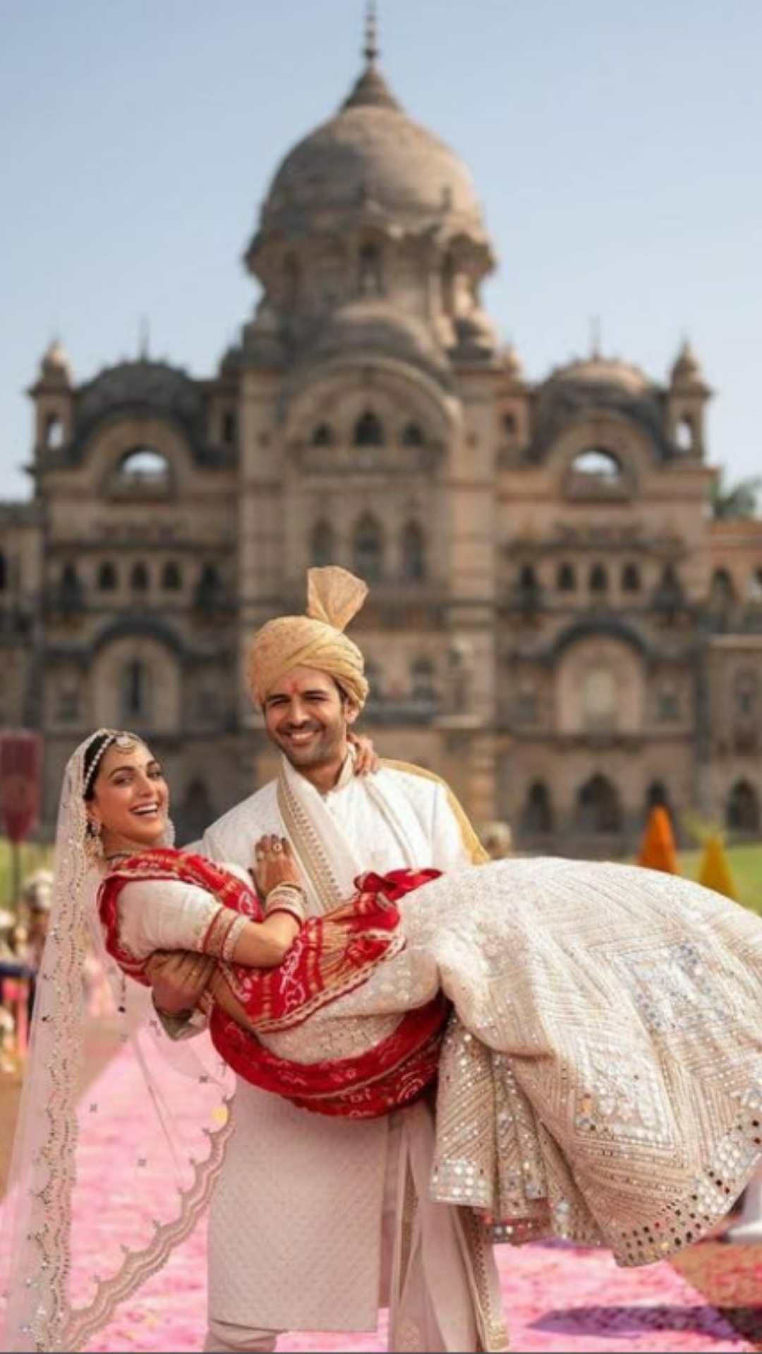 लेकिन, तीसरे दिन शनिवार को फिल्म ने बॉक्स ऑफिस पर वापसी की