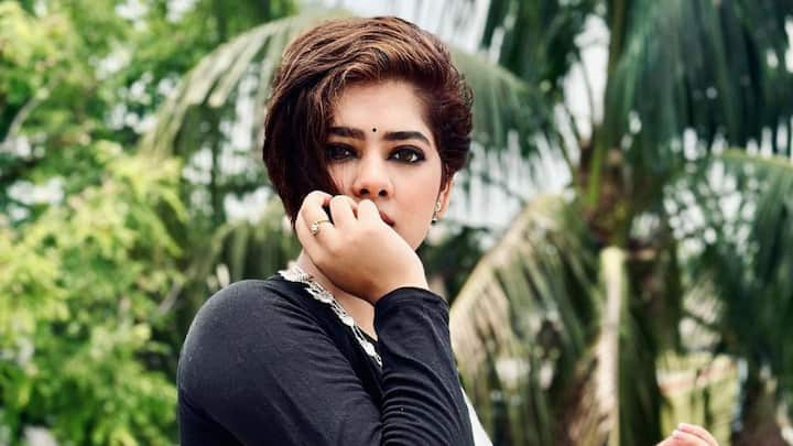 Actress Ditipriya Roy on Social Media Trolling: দিতিপ্রিয়া রায় (Ditipriya Roy)। ছোটপর্দার রানি রাসমণির ইমেজ ভাঙতে এখন বদ্ধপরিকর তিনি। অভিনয় করে চলেছেন বড়পর্দায়। একের পর এক ছকভাঙা চরিত্রে