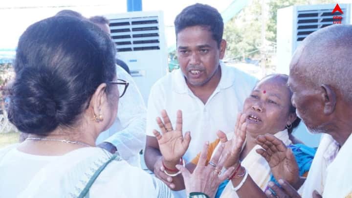 ' ২০২৪ সালে বিজেপি সরকারকে উৎখাত করা হবে', এদিন ফের বীরভূমের ভার্চুয়াল সভা থেকে হুঁশিয়ারি দেন মমতা।