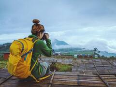 मानसून में प्लान कर रहे हैं वेकेशन तो इन चीज़ों को पैक करना ना भूलें...