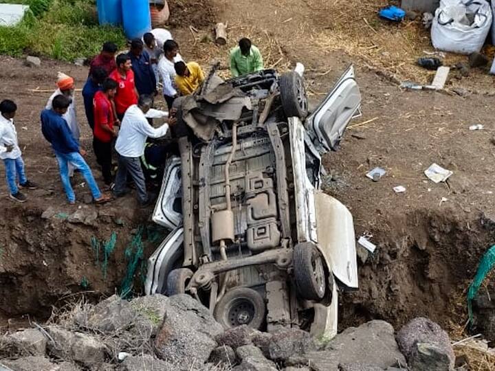 या अपघातात 4 वर्षांची मुलगी आणि 30 वर्षीय महिला गंभीर जखमी झाल्या आहेत.