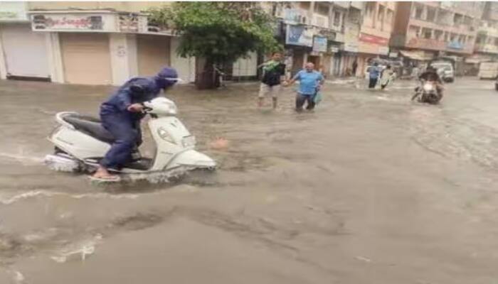 Weather Today Update heavy Rainfall in Gujarat-Assam-Delhi -UP Temperature increase Jharkhand Weather Today update : ਦਿੱਲੀ, UP ,ਮਹਾਰਾਸ਼ਟਰ ਸਮੇਤ ਇਨ੍ਹਾਂ ਰਾਜਾਂ 'ਚ ਪਵੇਗਾ ਮੀਂਹ , ਝਾਰਖੰਡ 'ਚ ਵੱਧਣ ਲੱਗਾ ਪਾਰਾ, ਜਾਣੋ ਮੌਸਮ ਦਾ ਨਵਾਂ ਅਪਡੇਟ