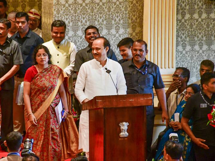 NCP Political Crisis: 'ये तो होना ही था! जिन्हें भ्रष्ट कहा गया था वे अब...', अजित पवार की बगावत पर कांग्रेस का बड़ा बयान Maharashtra NCP Political Crisis Ajit Pawar rebellion Congress reaction Sachin Sawant MVA will get majority NCP Political Crisis: 'ये तो होना ही था! जिन्हें भ्रष्ट कहा गया था वे अब...', अजित पवार की बगावत पर कांग्रेस का बड़ा बयान