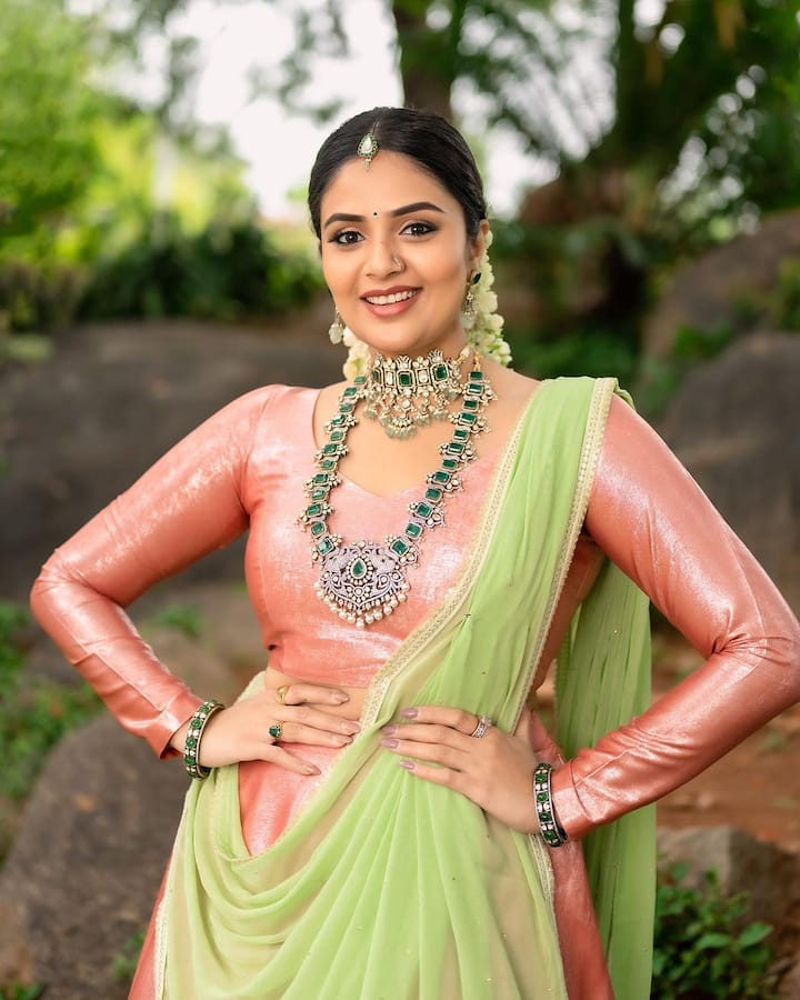 శ్రీముఖి లేటెస్ట్ ఫొటోలు