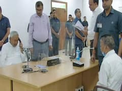 जनता दरबार में बोला शख्स- थानेदार ने केस नहीं लिया, थाने से भगा दिया, नीतीश बोले- लगाओ तो फोन...