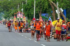 Kanwar Yatra Begins As Shiva Devotees Make A Beeline For Haridwar. In Pics