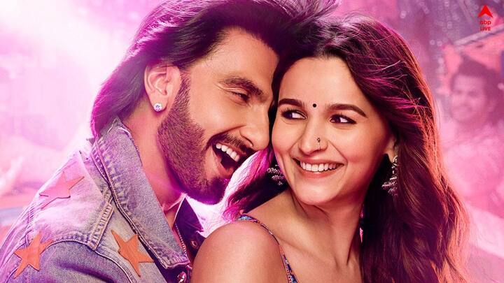 তবে আরও চমক রয়েছে। এই ছবিতে অভিনয় করেছেন দুই বাঙালি অভিনেতা-অভিনেত্রী টোটা রায় চৌধুরী এবং চূর্ণী গঙ্গোপাধ্যায়।