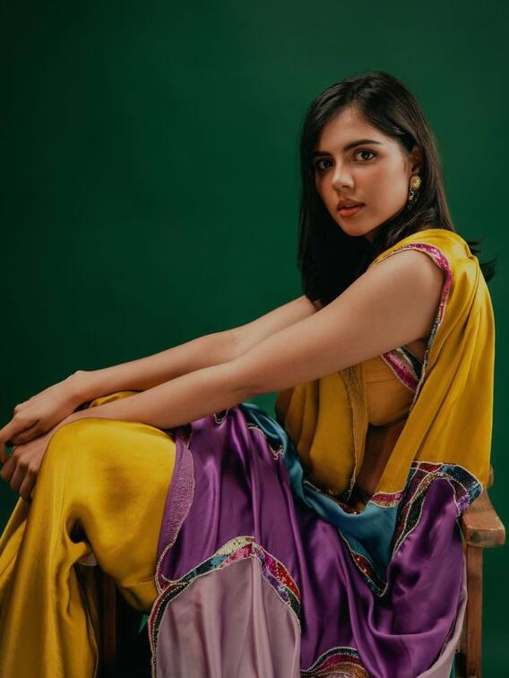 மல்டி கலர் புடவையில் கலக்கும் கல்யாணி பிரியதர்ஷன்!