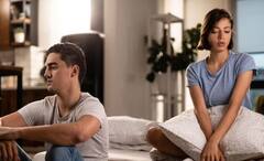 Breakups: বুক ফাটলেও মুখ ফোটে না কারও, কেউ আবার নিজেকেই প্রশ্নের মুখে দাঁড় করান, নারী-পুরুষের ব্রেকআপের অনুভূতি একেবারেই আলাদা