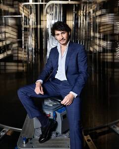 Mahesh Babu Daughter : டைம்ஸ் ஸ்கொயரில் ஜொலி ஜொலிக்கும் மகேஷ் பாபுவின் செல்ல மகள் சித்தாரா!