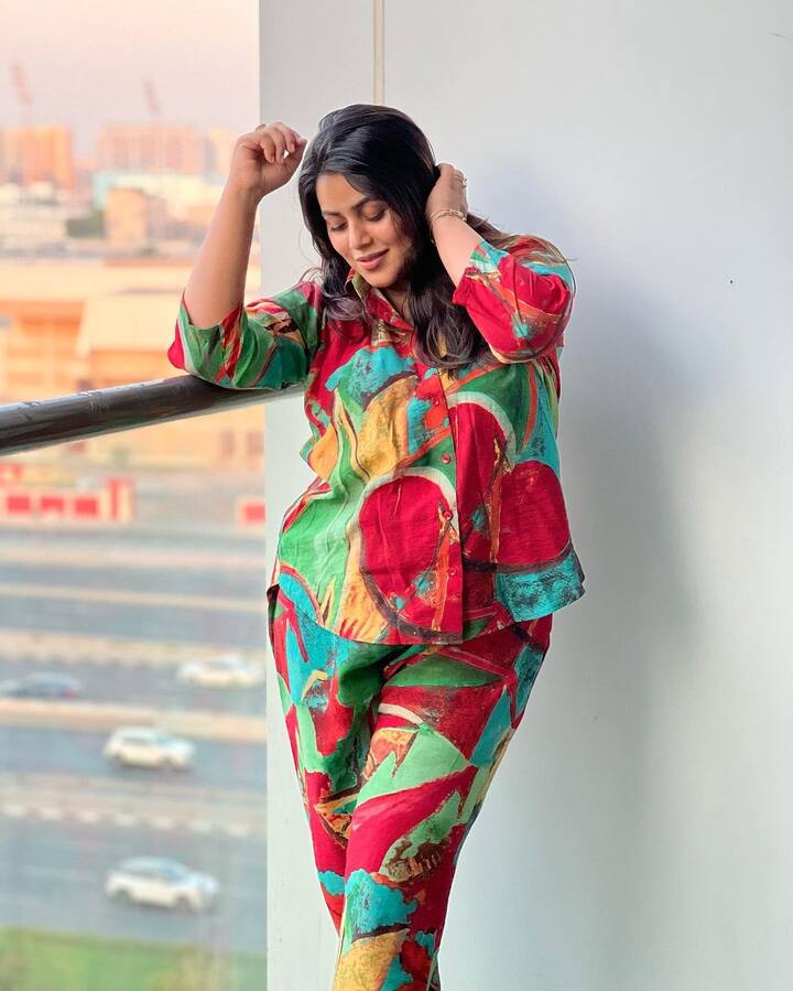 నటి పూర్ణ అందమైన ఫోటోలు
