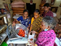 Tamil Nadu Starts Selling Tomatoes At Half Price In Ration Shops, Huge Queues In Chennai. In Pics