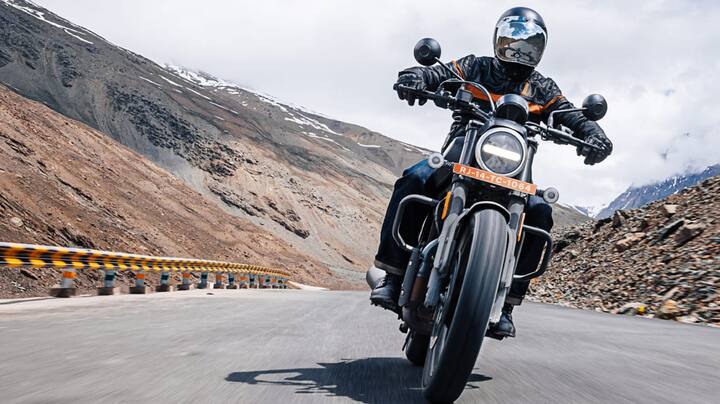 प्रीमियम टू-व्हीलर कंपनी Harley ने हीरो मोटोकॉर्प की साझेदारी के साथ भारत में अपनी सबसे सस्ती बाइक Davidson X440 को लॉन्च कर दिया है.