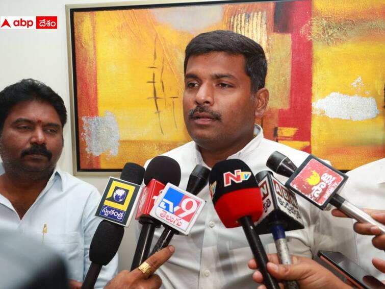 AP Minister Gudivada Amarnath fires on senior leader Harirama Jogaiah over his letter to CM Jagan AP Minister Amarnath: హరిరామ జోగయ్య సీనియర్ ప్యాకేజీ స్టార్! భూమికి భారమంటూ మంత్రి అమర్నాథ్ ఘాటు వ్యాఖ్యలు