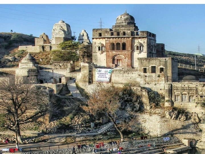 shiva temple in other countries there is many temple in many Place know famous mandir in other countries Sawan 2023: भारत के अलावा इन देशों में हैं भगवान शिव के भव्य प्रसिद्ध मंदिर, इनमें से एक है पाकिस्तान में भी