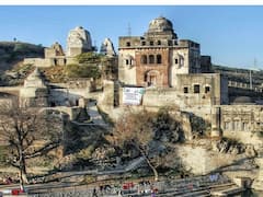 भारत के अलावा इन देशों में हैं भगवान शिव के भव्य प्रसिद्ध मंदिर, इनमें से एक है पाकिस्तान में भी