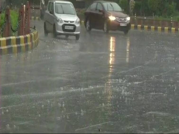 Chance of rain in 8 districts in Tamil Nadu in next 3 hours Weather :தமிழகத்தில் அடுத்த 3 மணி நேரத்தில் 8 மாவட்டங்களில் மழைக்கு வாய்ப்பு... எந்தெந்த மாவட்டங்களில் தெரியுமா?