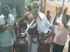 21 फीट लंबी दाढ़ी से उठा लेते हैं गैस के 2 सिलेंडर एक साथ, चैम्पियन बाबा ने बताई राज की बात?