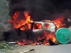 Manipur Violence: ਮਣੀਪੁਰ ਹਿੰਸਾ ਨੂੰ ਹੋਏ 2 ਮਹੀਨੇ, ਵਾਰ-ਵਾਰ ਹੋ ਰਿਹਾ ਹੰਗਾਮਾ, ਤਸਵੀਰਾਂ ‘ਚ ਦੇਖੋ ਹਾਲਾਤ