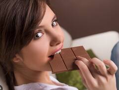 World Chocolate Day:  ਕੀ ਤੁਸੀਂ ਜਾਣਦੇ ਹੋ ਕਿ ਬਾਜ਼ਾਰ 'ਚ ਕਿੰਨੇ ਤਰ੍ਹਾਂ ਨਹੀਂ ਵਿਕਦੀਆਂ ਨੇ ਚਾਕਲੇਟਾਂ? ਜੇ ਨਹੀਂ ਤਾਂ ਜਾਣੋ ਇਸ ਦੀਆਂ ਖ਼ਾਸ ਕਿਸਮਾਂ ਬਾਰੇ