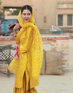 शूटिंग से 6 दिन पहले हुईं फिल्म से बाहर, स्किन कलर की वजह से हुईं बुली, टूट गई थीं Sonam Bajwa, अब ब्लॉकबस्टर फिल्म देकर छाईं