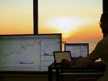 సెన్సెక్స్‌, నిఫ్టీ జోష్‌కు తెర! ఫ్లాట్‌గా ముగిసిన సూచీలు