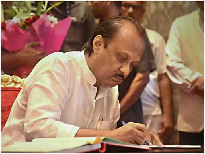 अजित पवार ने इस दौरान अपने सीएम बनने की इच्छा भी जाहिर कर दी.