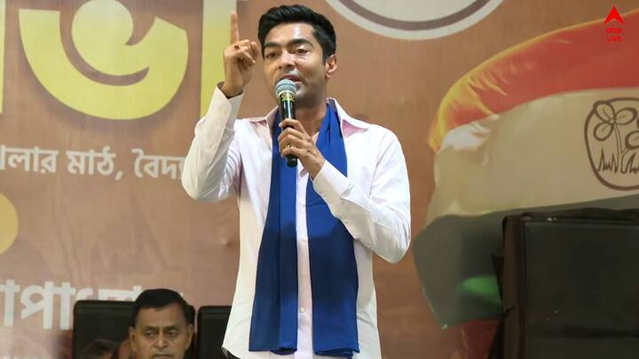 Abhishek Attacks BJP: পঞ্চায়েত ভোটের আগে কালনার সভা থেকে এদিন গেরুয়া শিবিরকে তীব্র আক্রমণ, দুয়ারে রেশন নিয়ে কী বার্তা অভিষেকের ?