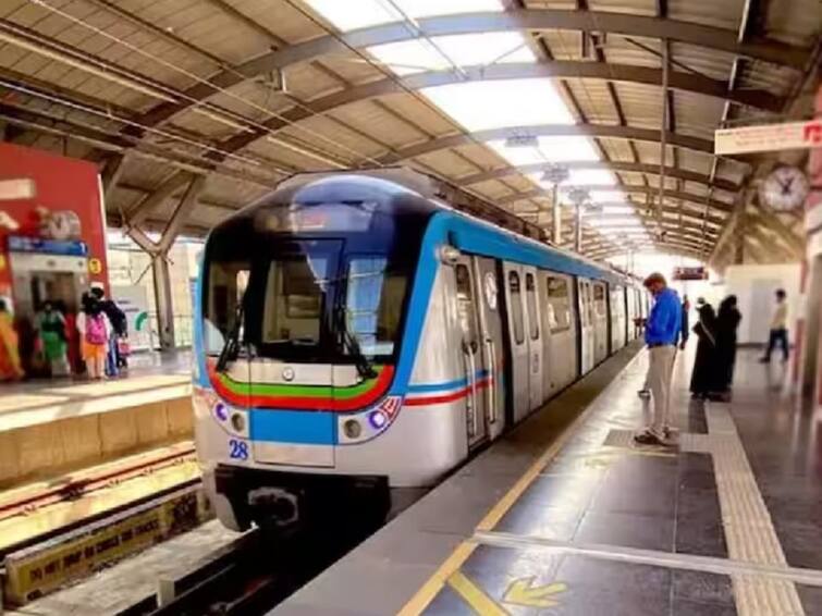 Hyderabad Metro Breaks Record Carried 5.10 Lakh Members on Monday July 3rd 2023  Hyderabad Metro: సోమవారం మెట్రో ఫుల్‌- హైదరాబాద్ మెట్రో అరుదైన రికార్డు