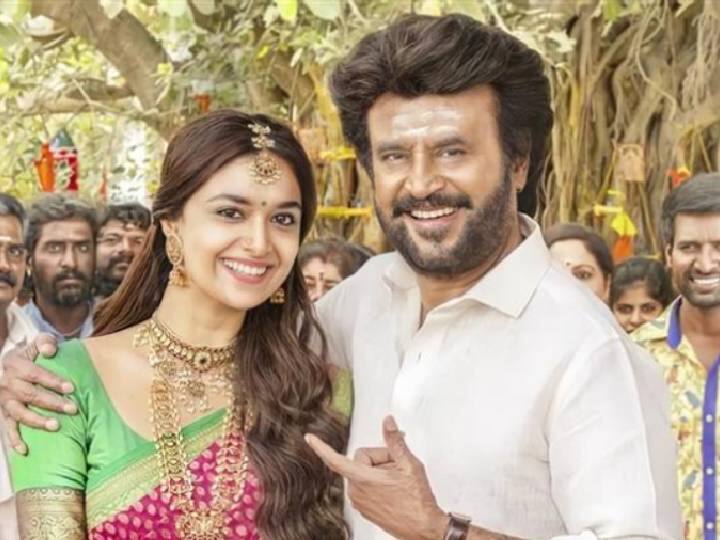 netizens questioned why actor rajinikanth forget to appreciate keerthy suresh Rajinikanth: ’தங்கம் என்ற தங்கையை மறந்த அண்ணாத்த’: சோகத்தில் கீர்த்தி? - கலாய்க்கும் நெட்டிசன்கள்..!