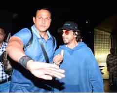 Shah Rukh Khan: ਸ਼ਾਹਰੁਖ ਖਾਨ ਜ਼ਖਮੀ ਹੋਣ ਤੋਂ ਬਾਅਦ ਪਹੁੰਚੇ ਮੁੰਬਈ, ਏਅਰਪੋਰਟ 'ਤੇ ਇਸ ਹਾਲਤ 'ਚ ਨਜ਼ਰ ਆਏ ਕਿੰਗ ਖਾਨ