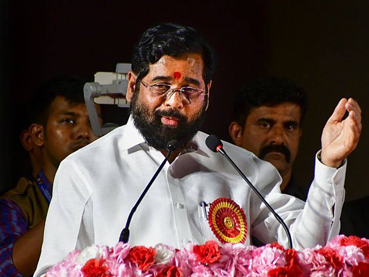 Maharashtra CM Eknath Shinde Said I Am Not Resigning After Meeting With MP MLAs And Ajit Pawar Remarks