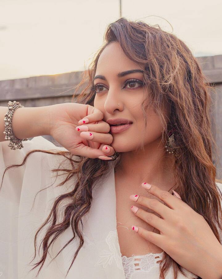 సోనాక్షి సిన్హా (Image Credit: Sonakshi Sinha/ Instagram)