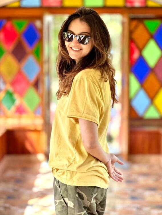 மாஸ் காட்டும் அசுரன் புகழ் நடிகை மஞ்சு வாரியர்