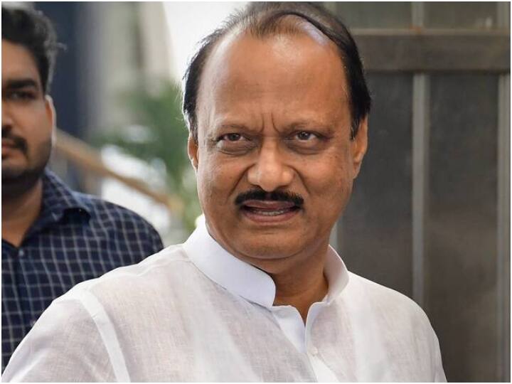 अजित पवार यहां नहीं रुके उन्होंने आगे कहा, ''एक आईएएस अधिकारी 60 साल की उम्र में रिटायर होता है, बीजेपी के नेता 75 साल में रिटायर होते हैं. आप एलके आडवाणी और मुरली मनोहर जोशी का उदाहरण देख सकते हैं. आप 83 साल के हैं, क्या अब आप नहीं रुकने वाले हैं?''