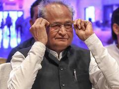 अशोक गहलोत ने मानी सचिन पायलट की एक मांग, पेपर लीक के दोषियों को उम्रकैद के लिए आएगा बिल